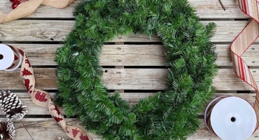 creating a holiday wreath